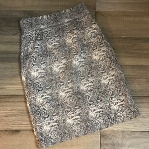 Women's Antonio Melani Black & White Skirt Size 4